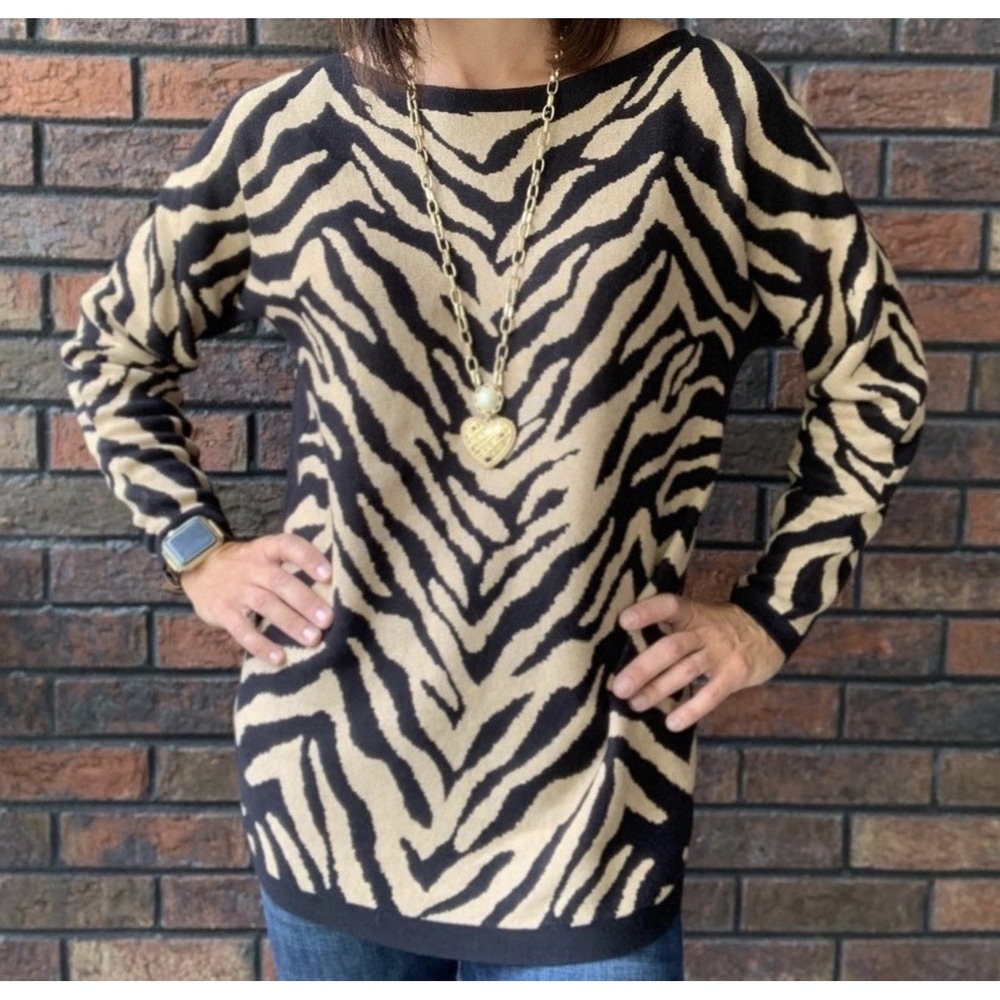 CAbi Dani Black Zebra  Print Sweater  Sz M 3884